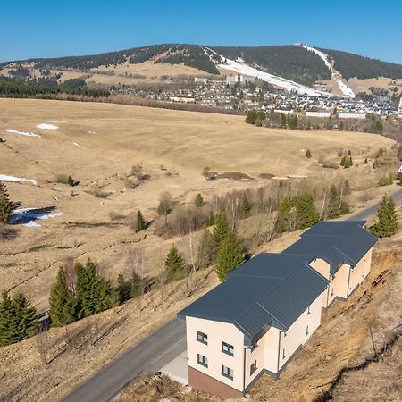 Apartmany Na Vyhledech Loučná pod Klínovcem Buitenkant foto